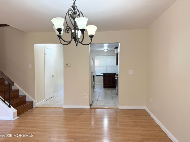 18 Dogwood Drive, Edison, NJ 08820