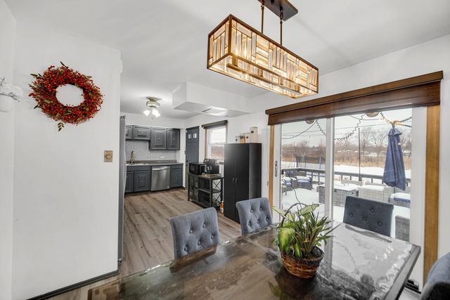 2812 W 60th Drive, Merrillville, IN 46410