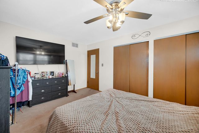 2812 W 60th Drive, Merrillville, IN 46410