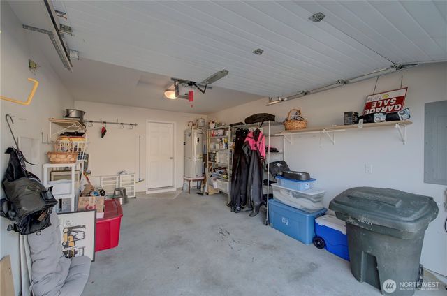 154 28th Street NW, Long Beach, WA 98631