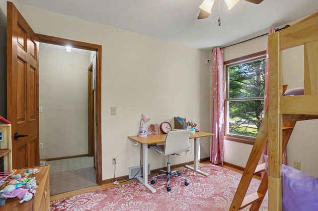 2139 Deerwood Drive, Twin Lake, MI 49457