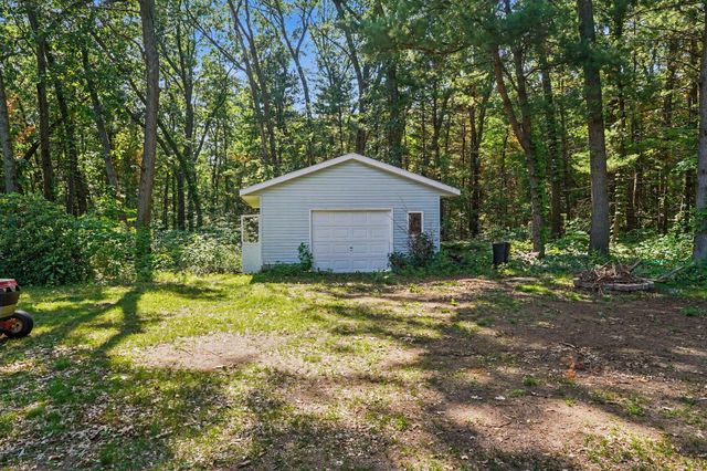2139 Deerwood Drive, Twin Lake, MI 49457