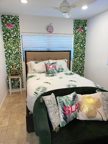 916 W Drew Street, Lantana, FL 33462