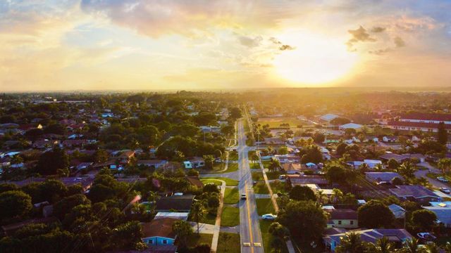 916 W Drew Street, Lantana, FL 33462