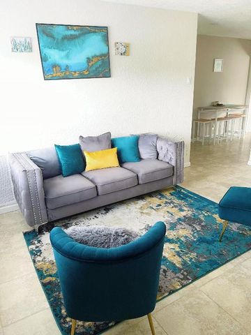 916 W Drew Street, Lantana, FL 33462