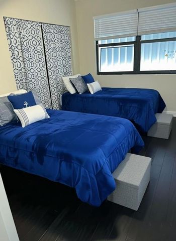 916 W Drew Street, Lantana, FL 33462