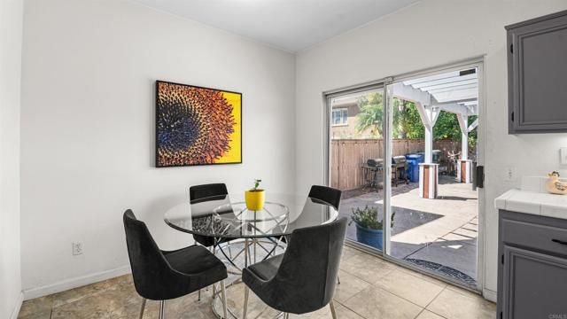 3605 Lake Circle Dr, Fallbrook, CA 92028