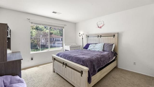 3605 Lake Circle Dr, Fallbrook, CA 92028