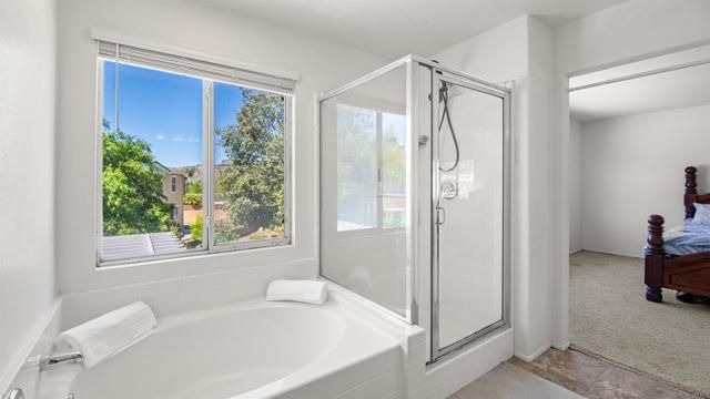 3605 Lake Circle Dr, Fallbrook, CA 92028