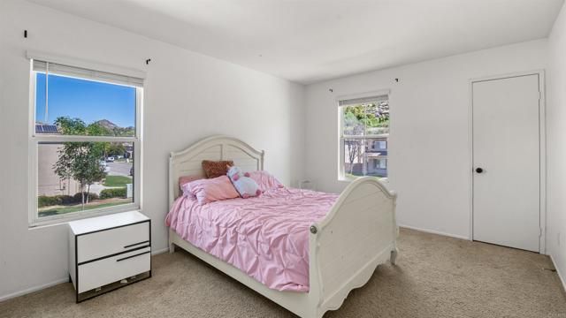 3605 Lake Circle Dr, Fallbrook, CA 92028