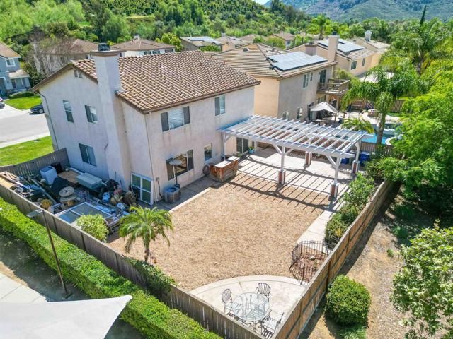 3605 Lake Circle Dr, Fallbrook, CA 92028