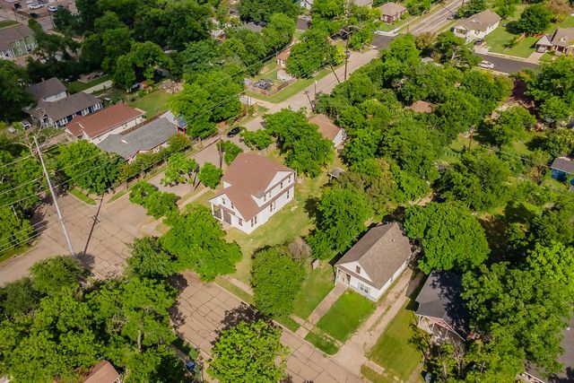2700 Grim Avenue, Waco, TX 76707