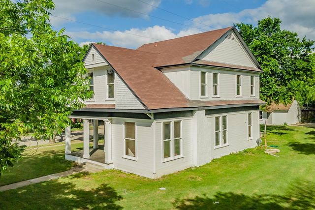 2700 Grim Avenue, Waco, TX 76707