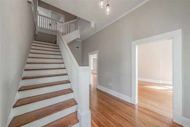 2700 Grim Avenue, Waco, TX 76707