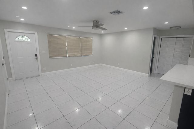 2800 SW 9th Street, Fort Lauderdale, FL 33312