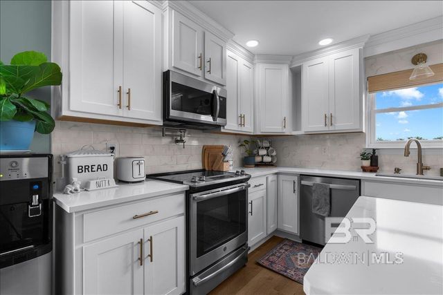 8952 Sherman Road, Foley, AL 36535