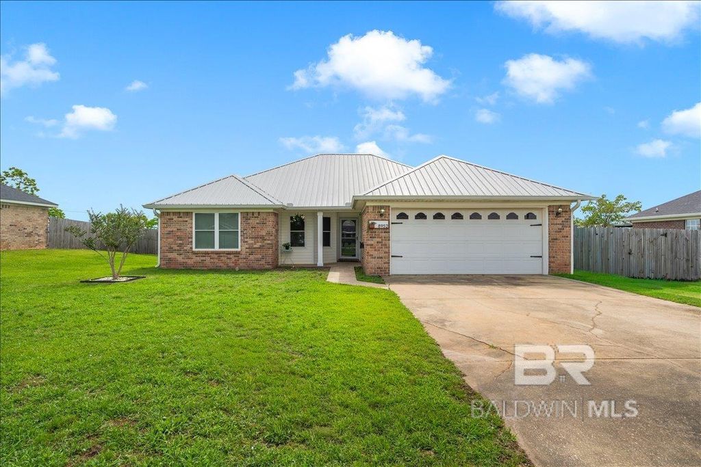 8952 Sherman Road, Foley, AL 36535