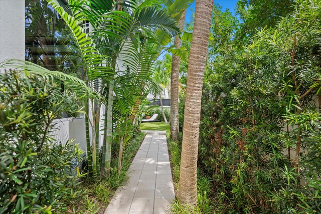 745 Park Drive W, Boca Raton, FL 33432
