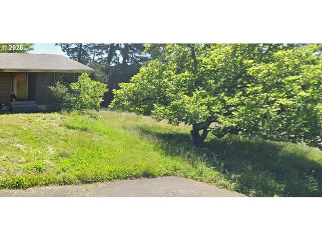 6166 Sw WILBARD St, Portland, OR 97219