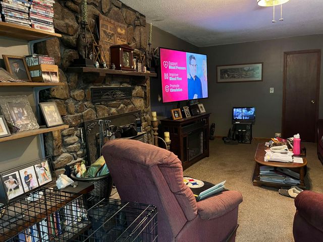 1702 E Spring Drive, Horseshoe Bend, AR 72512