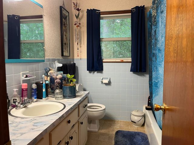 1702 E Spring Drive, Horseshoe Bend, AR 72512