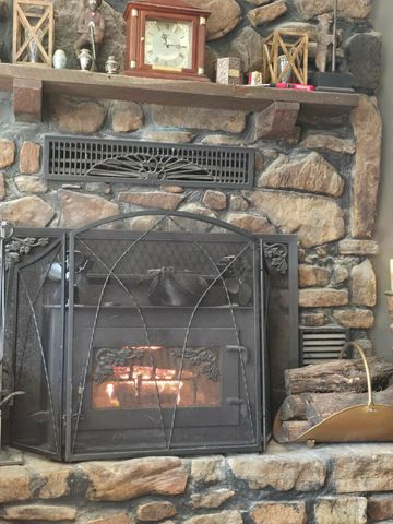 1702 E Spring Drive, Horseshoe Bend, AR 72512