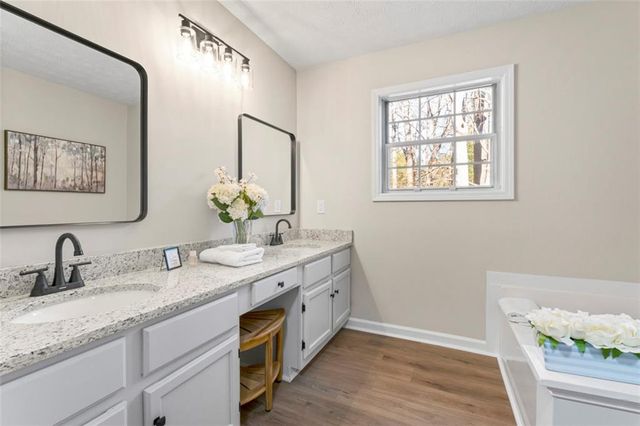 7166 Regent Street, Lithonia, GA 30058