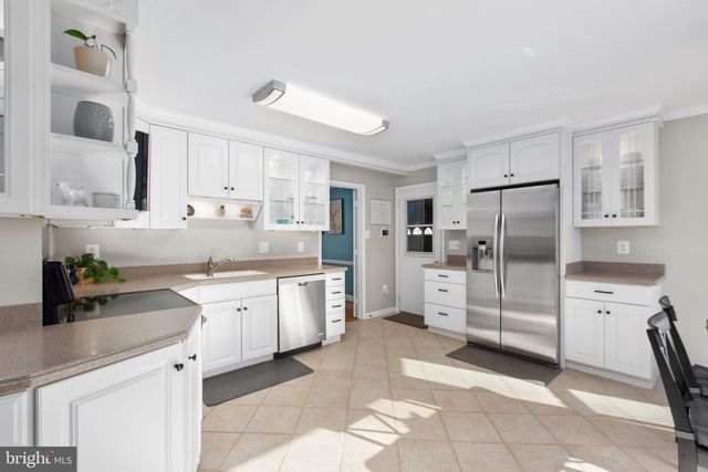 12534 BELFIELD CT, Woodbridge, VA 22192