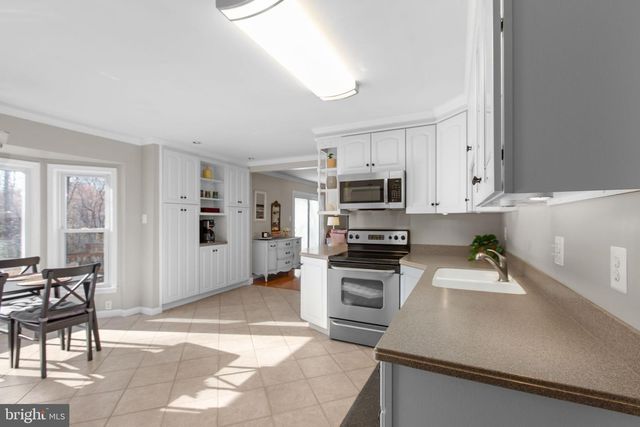 12534 BELFIELD CT, Woodbridge, VA 22192