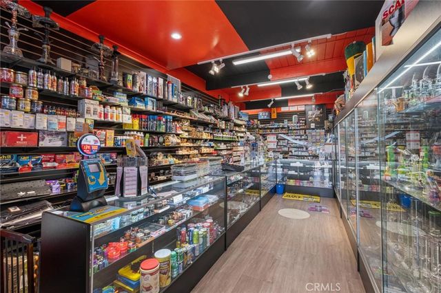 18750 Crenshaw, Torrance, CA 90504