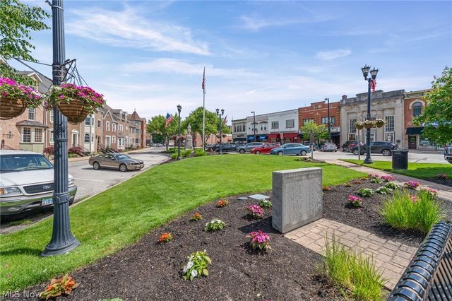 15 Grand Street, Berea, OH 44017