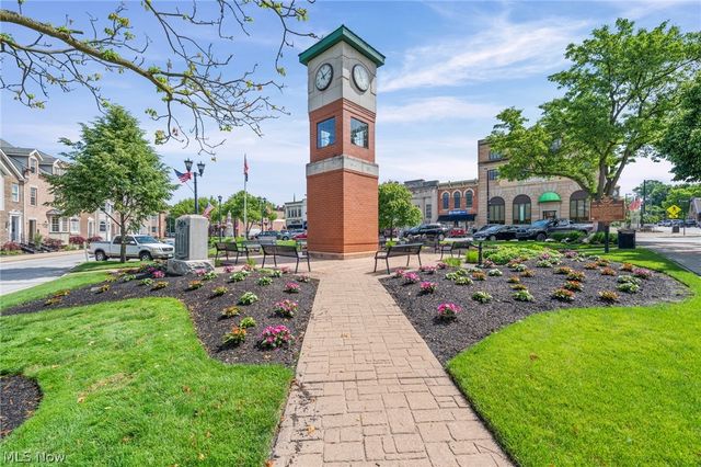 15 Grand Street, Berea, OH 44017
