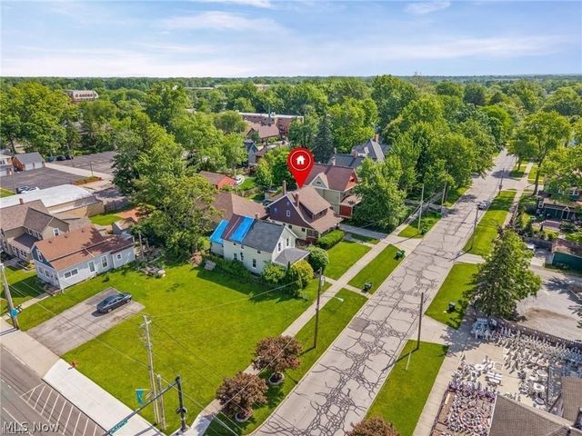 15 Grand Street, Berea, OH 44017