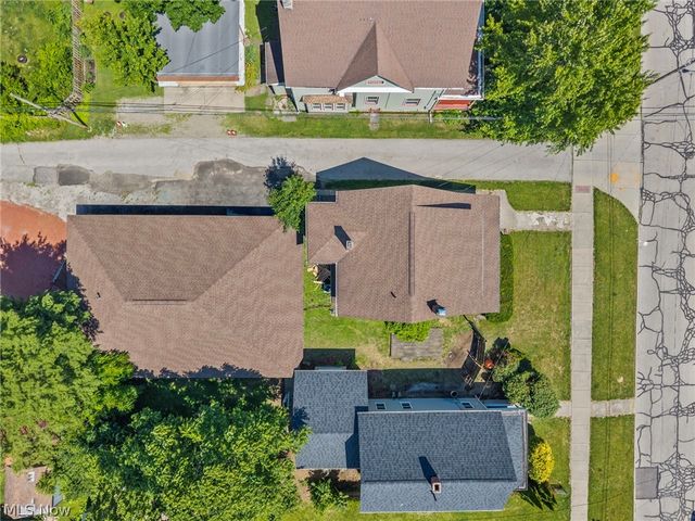 15 Grand Street, Berea, OH 44017