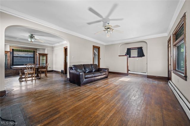 15 Grand Street, Berea, OH 44017