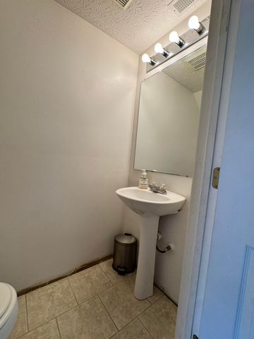 4854 Brice Pond Drive, Canal Winchester, OH 43110