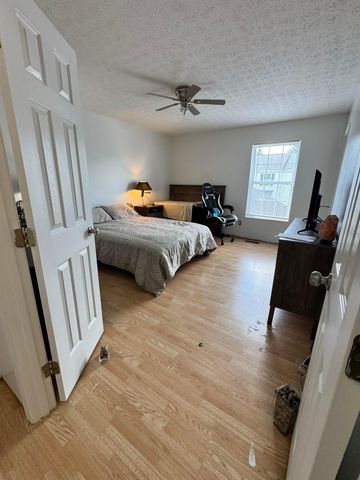 4854 Brice Pond Drive, Canal Winchester, OH 43110