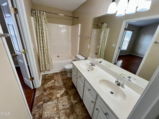 413 Ruby Walk Drive, Morrisville, NC 27560