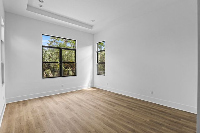 13286 Artisan Circle, Palm Beach Gardens, FL 33418