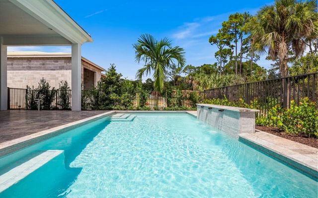 13286 Artisan Circle, Palm Beach Gardens, FL 33418