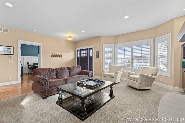 564 Blackstone Street, Holland, MI 49423