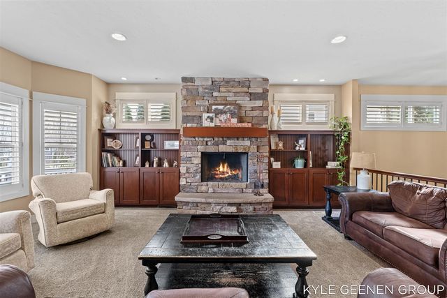 564 Blackstone Street, Holland, MI 49423