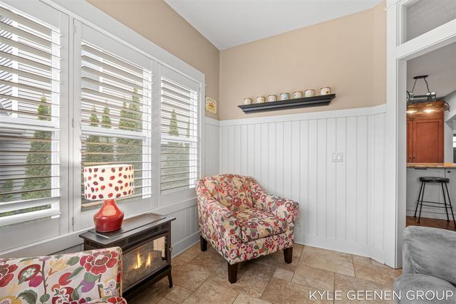 564 Blackstone Street, Holland, MI 49423