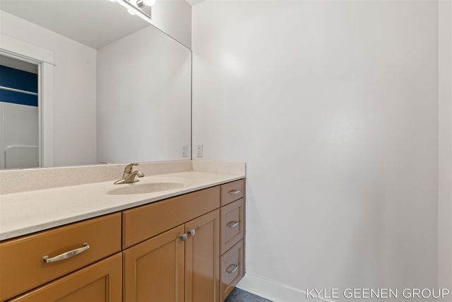 564 Blackstone Street, Holland, MI 49423