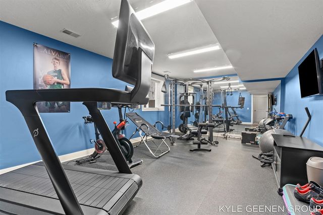 564 Blackstone Street, Holland, MI 49423