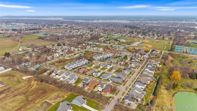 564 Blackstone Street, Holland, MI 49423