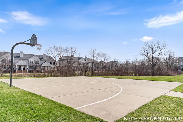 564 Blackstone Street, Holland, MI 49423