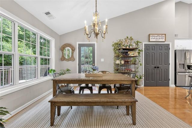 2462 Oak Bluff Drive, Dacula, GA 30019