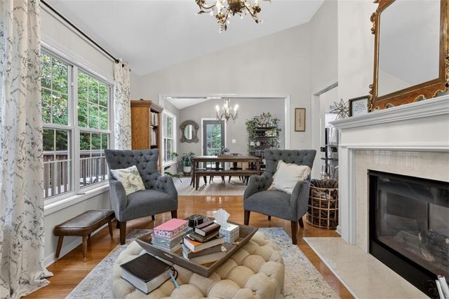 2462 Oak Bluff Drive, Dacula, GA 30019