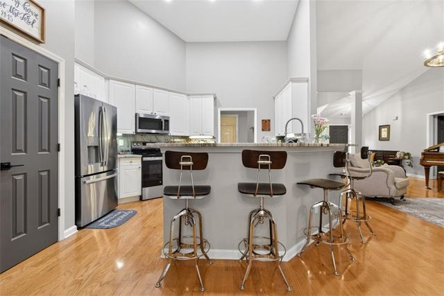 2462 Oak Bluff Drive, Dacula, GA 30019